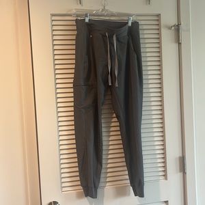 Figs Charcoal Zamora